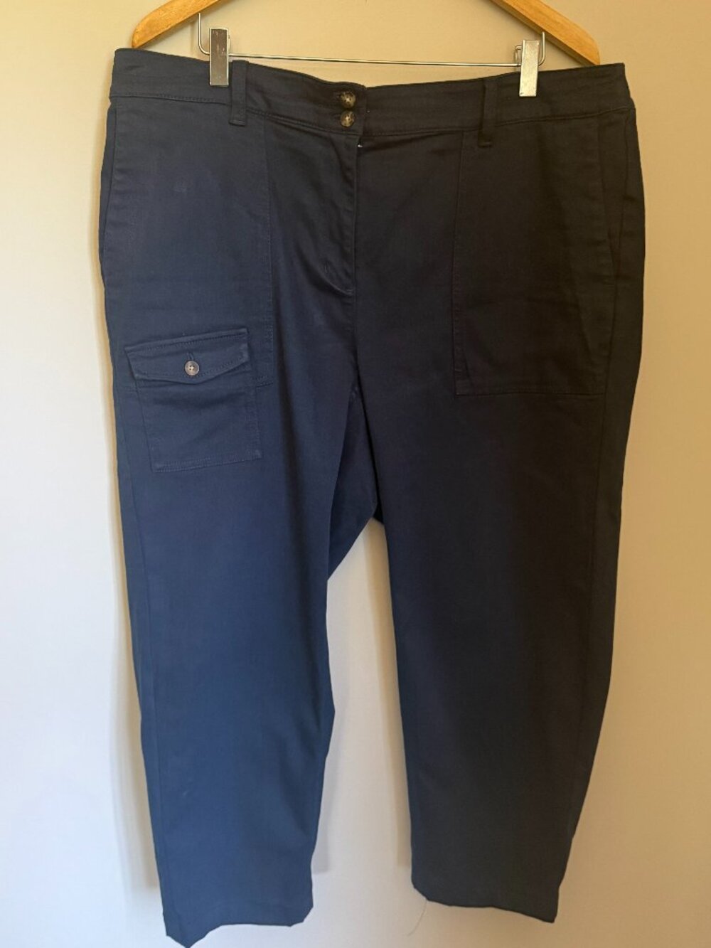 J Jill Cropped Navy Cargo Pants, Size 20